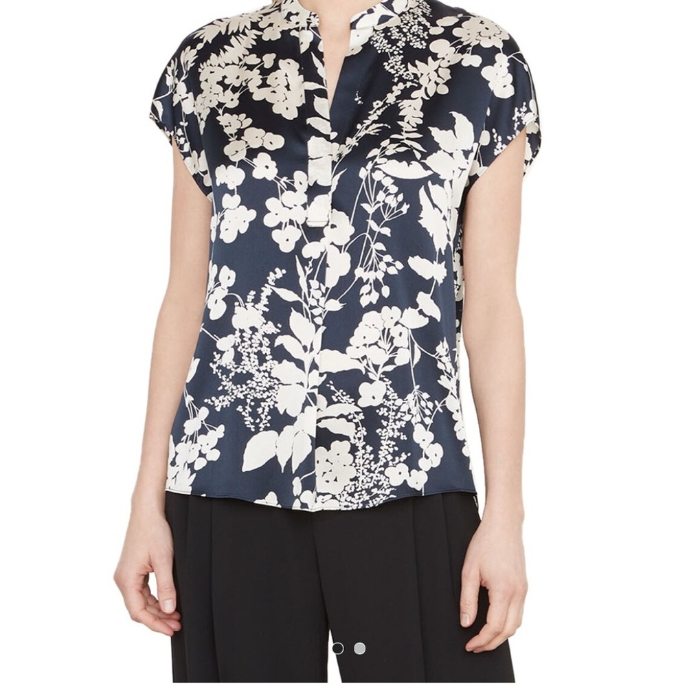 Vince Floral Navy and White Women's Top